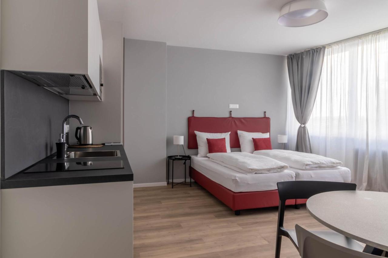 Apartments Iris เมราโน ภายนอก รูปภาพ