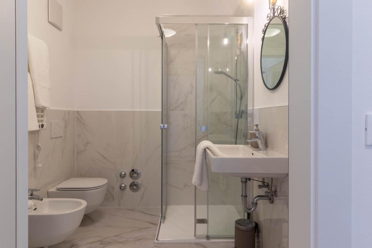 Apartments Iris เมราโน ภายนอก รูปภาพ