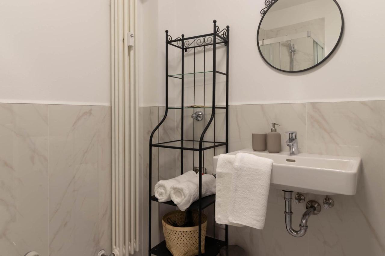 Apartments Iris เมราโน ภายนอก รูปภาพ