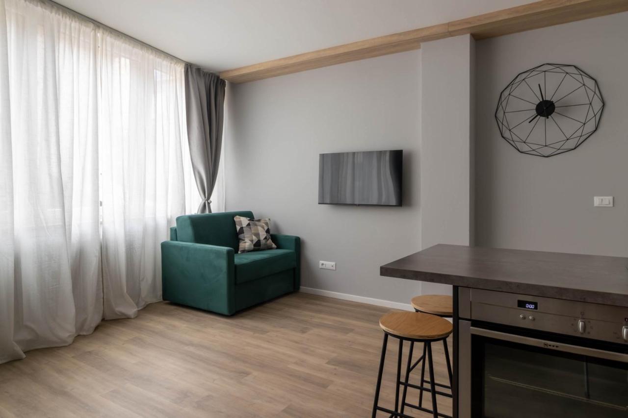 Apartments Iris เมราโน ภายนอก รูปภาพ